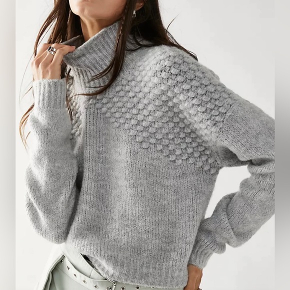 Free People Sweaters - NWT Free People Bradley Pullover